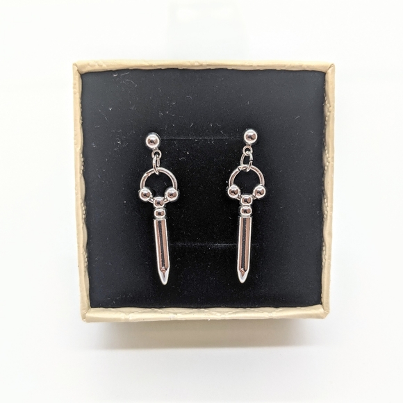 Sterling silver Bullet Earrings - Picture 3 of 4